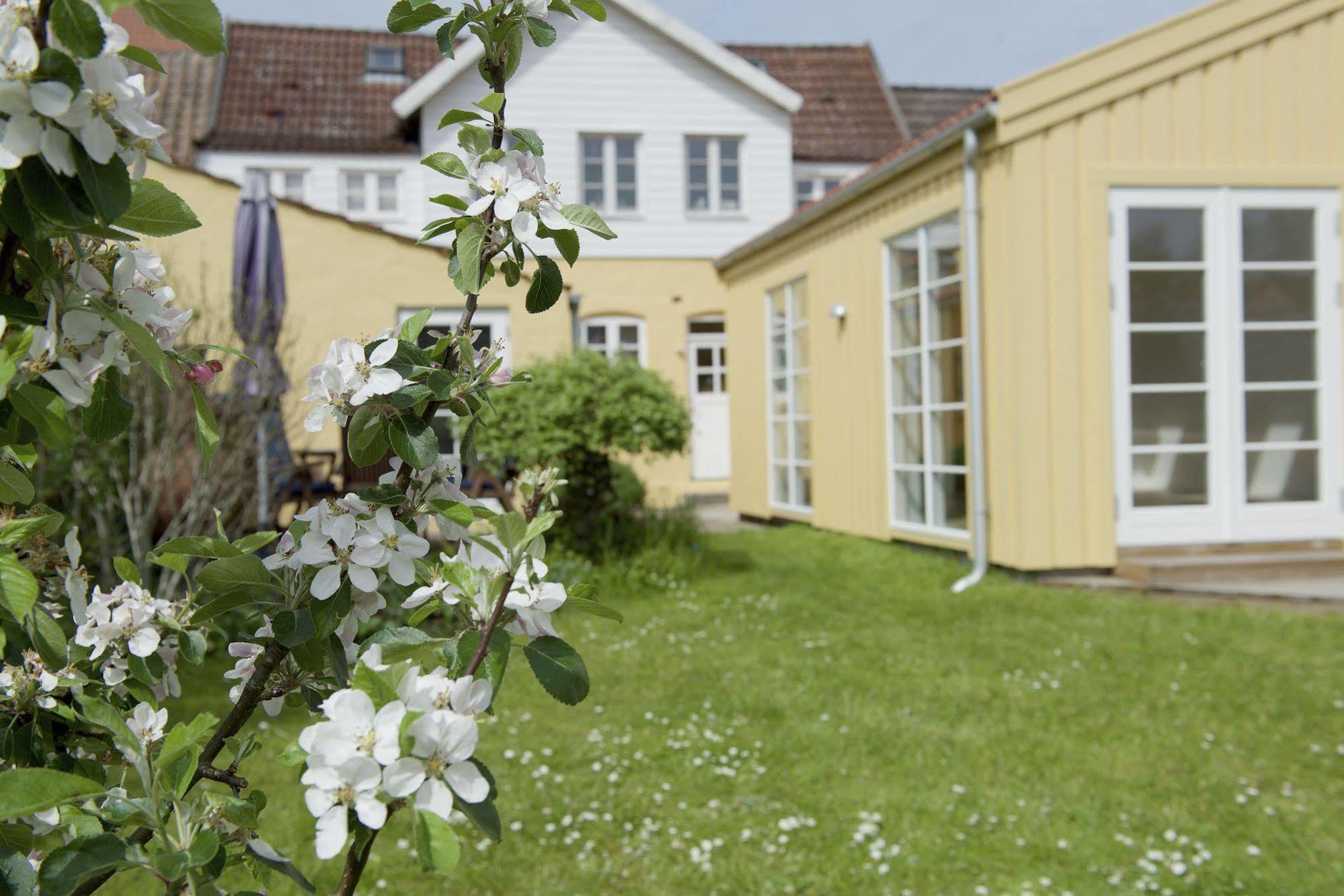 Lotus Bb & Spa - Indre Ro Yoga Odense